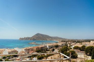 Voyager sur la Costa Blanca en camping-car : une expérience unique en Espagne